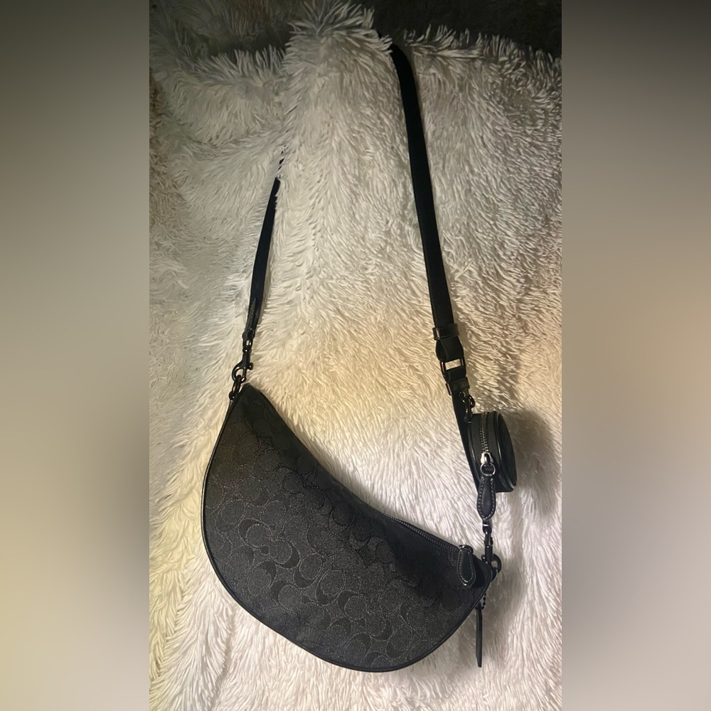 Coach Black Crescent Shoulder Bag with Coin Pouch - Picture 2 of 9